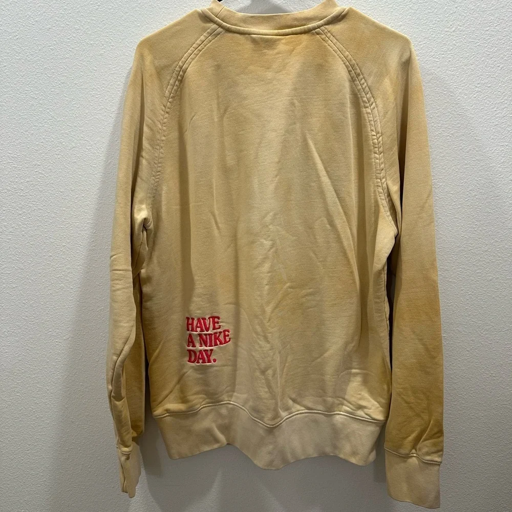 Nike French Terry sweatshirt yellow/gold acid wash daisy logo crewneck